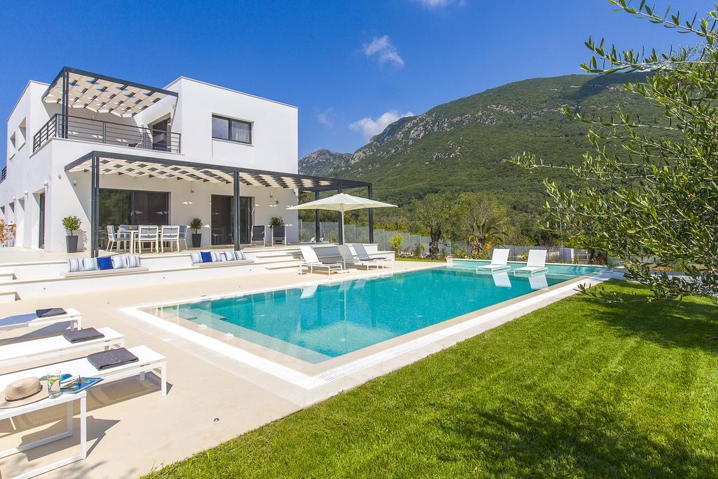 Almyra Villas Halikounas 외부 사진