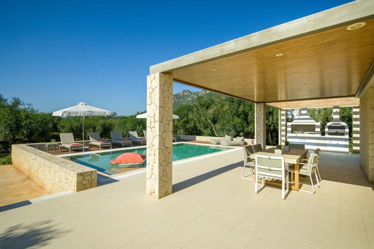 Almyra Villas Halikounas 외부 사진