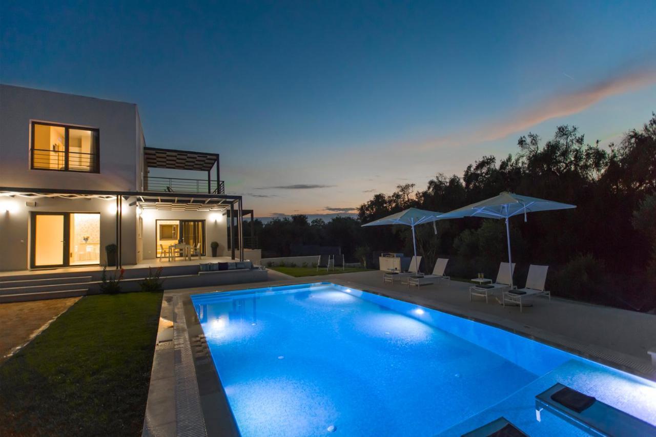 Almyra Villas Halikounas 외부 사진