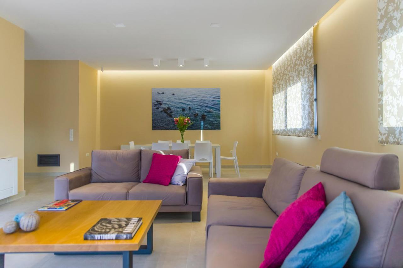 Almyra Villas Halikounas 외부 사진